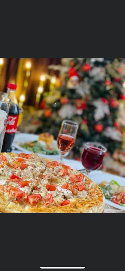 Yolyans Hotel Goris Ngoại thất bức ảnh